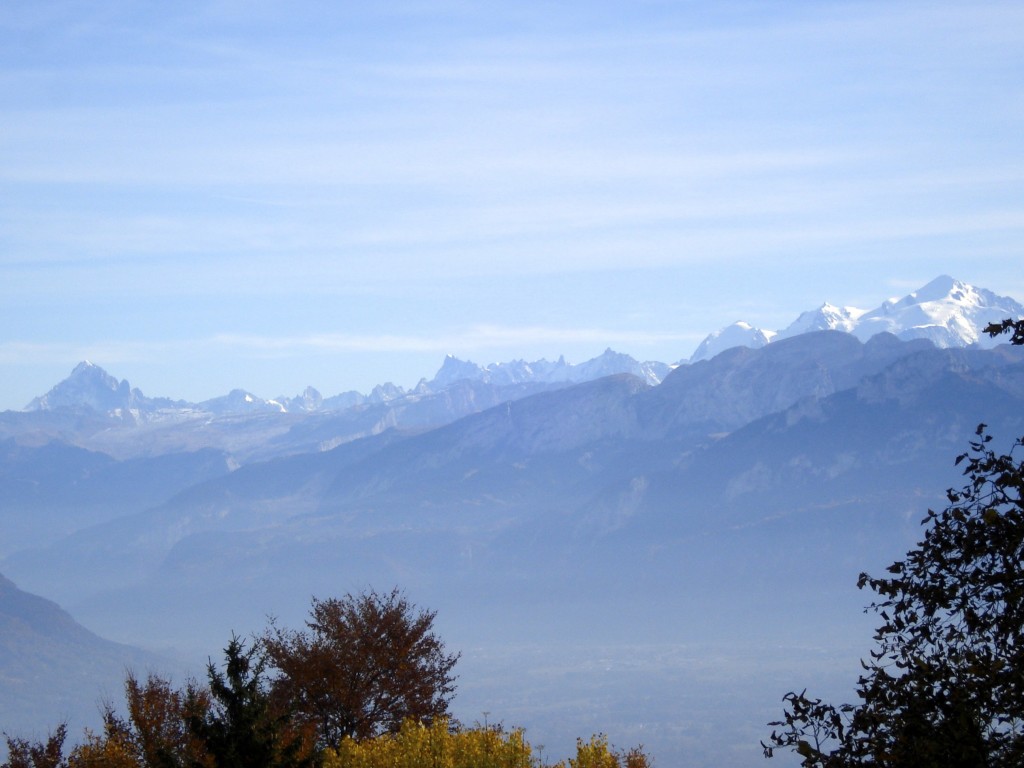 Le Mont Blanc et la chaîne des Alpes